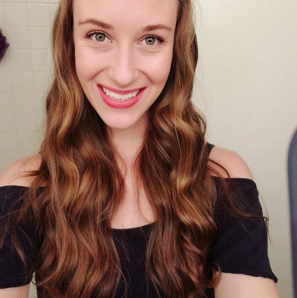 Meet your Posher, Candace